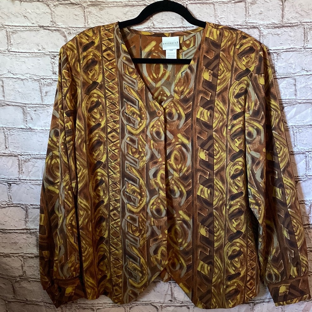 Partners II long sleeve beautiful blouse.